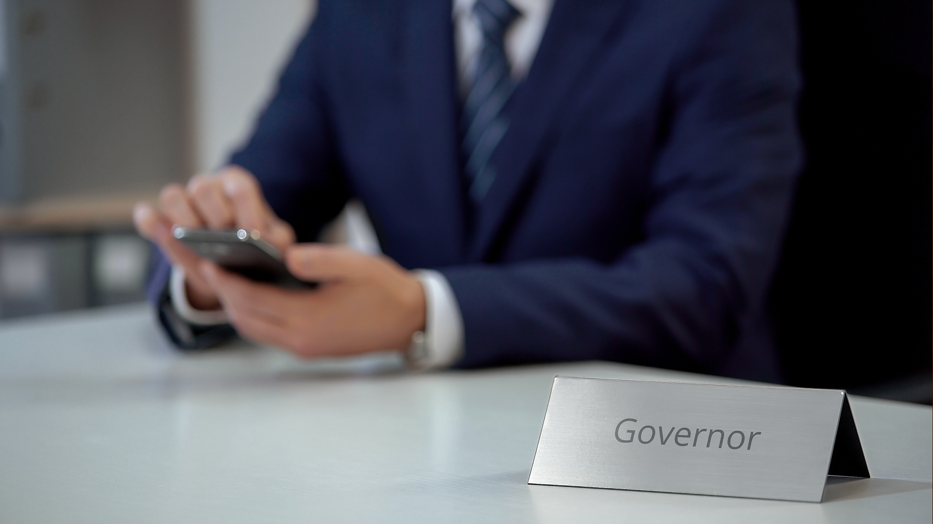Image for Contact the Governor